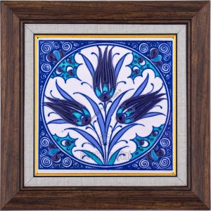 10X10-GÇ026-ÜÇ-LALELİ-BİTKİSEL-DESEN-MAVİBEYAZ-TURKUAZ-ZEMİN