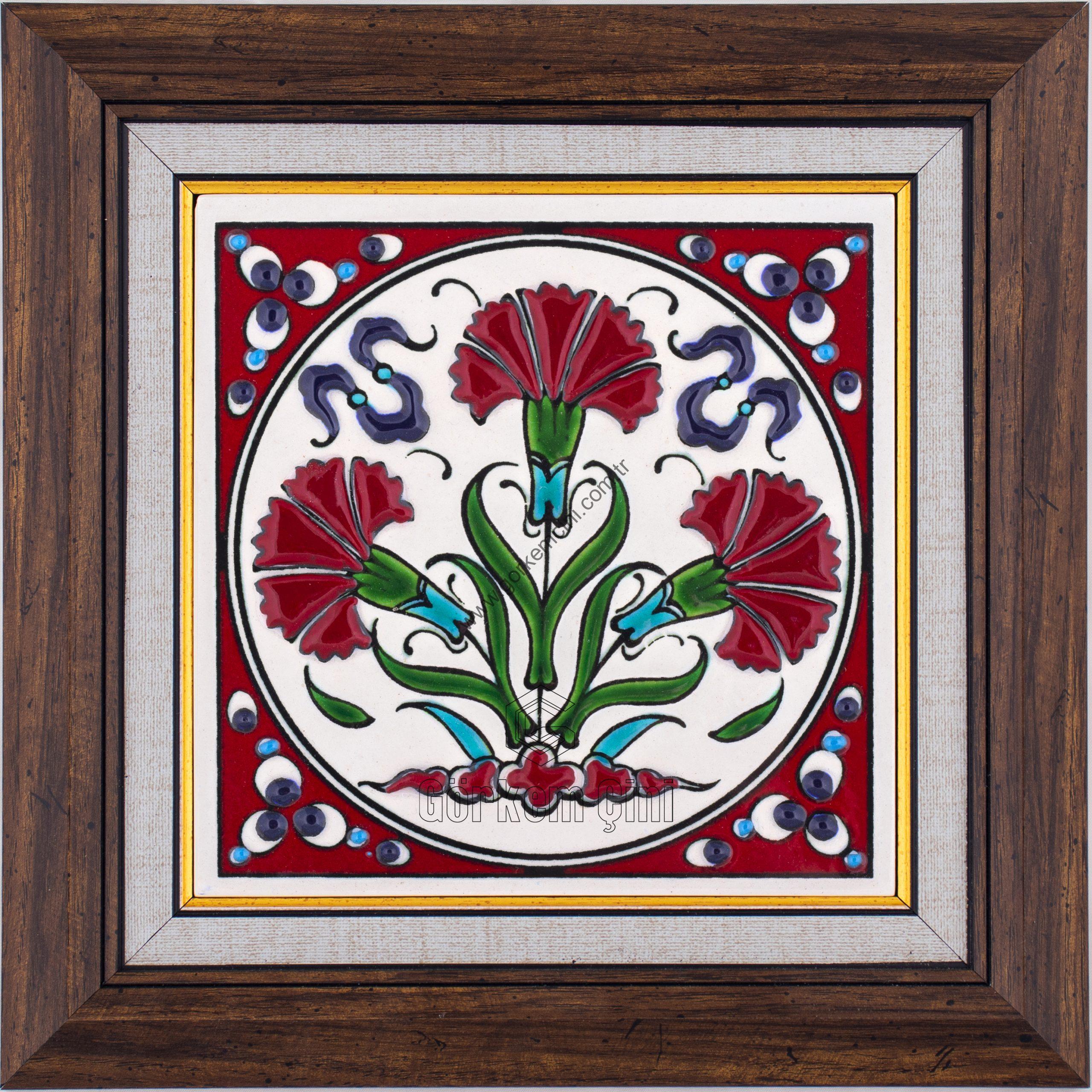 10X10-GÇ034-ÜÇ-KARANFİL-DESENİ-KIRMIZI-ZEMİN