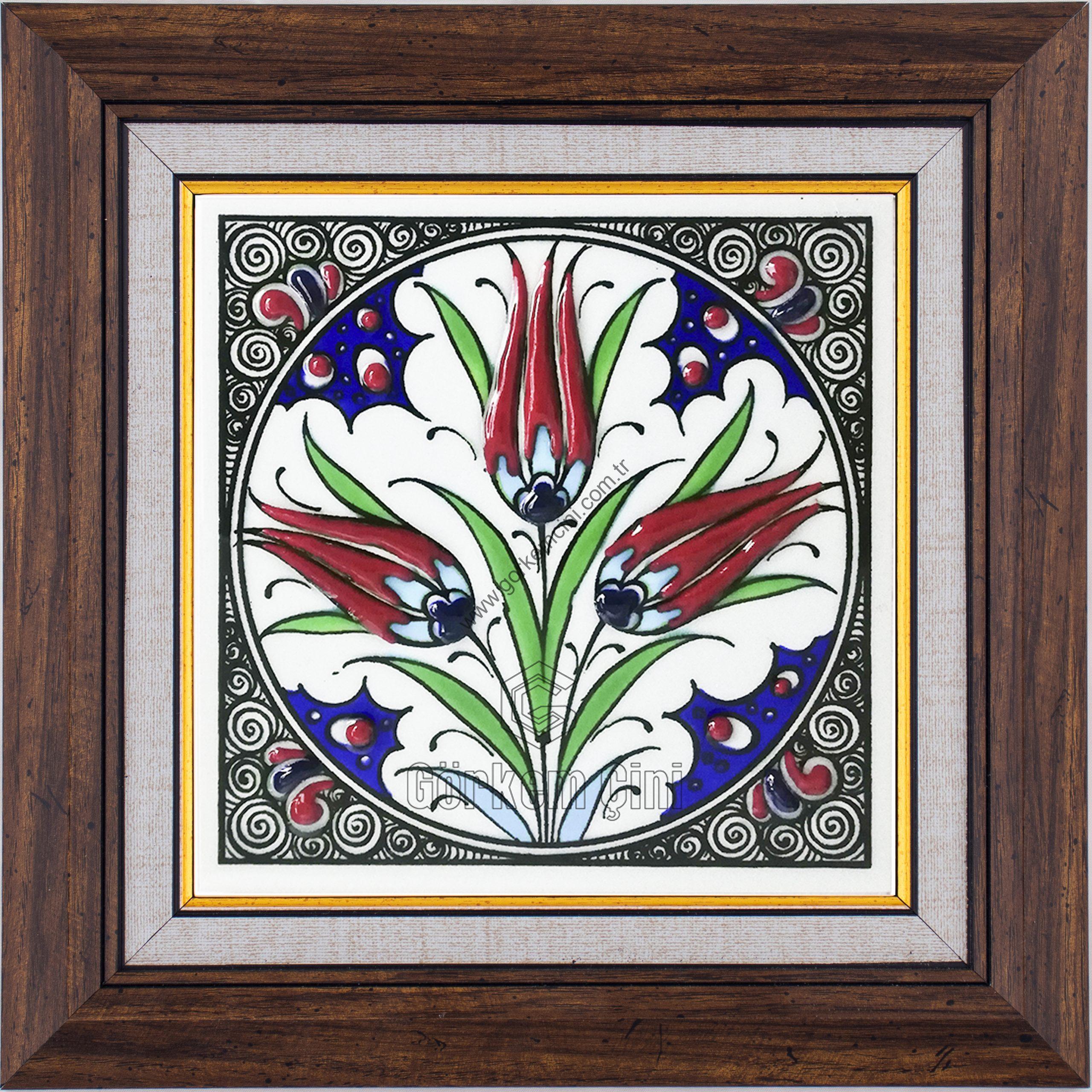 10X10-GÇ022-ÜÇ-LALELİ-BİTKİSEL-DESEN-KOBALT-ZEMİN