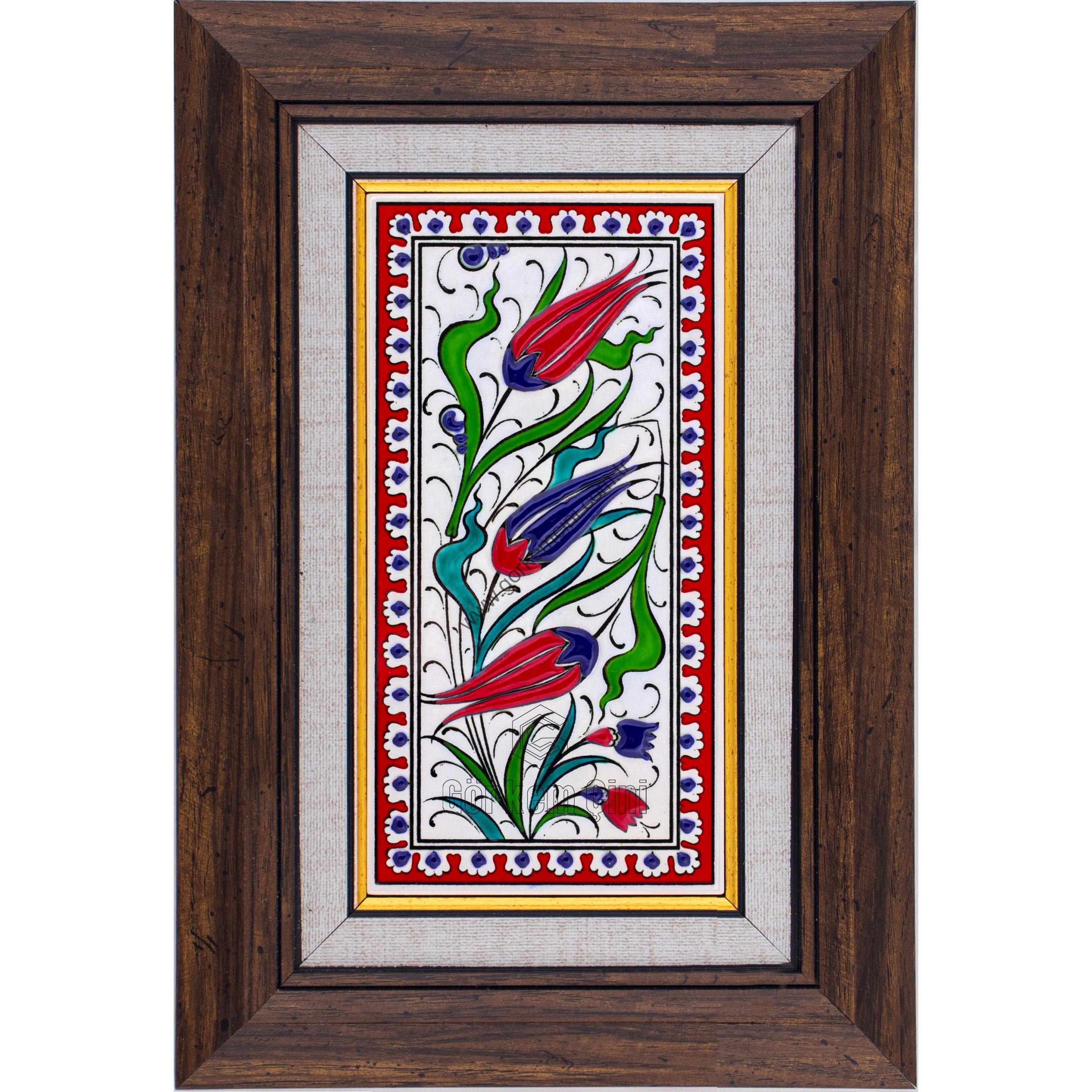 10X20-GÇ104-ÜÇ-LALELİ-DESEN-KIRMIZI-ZEMİN