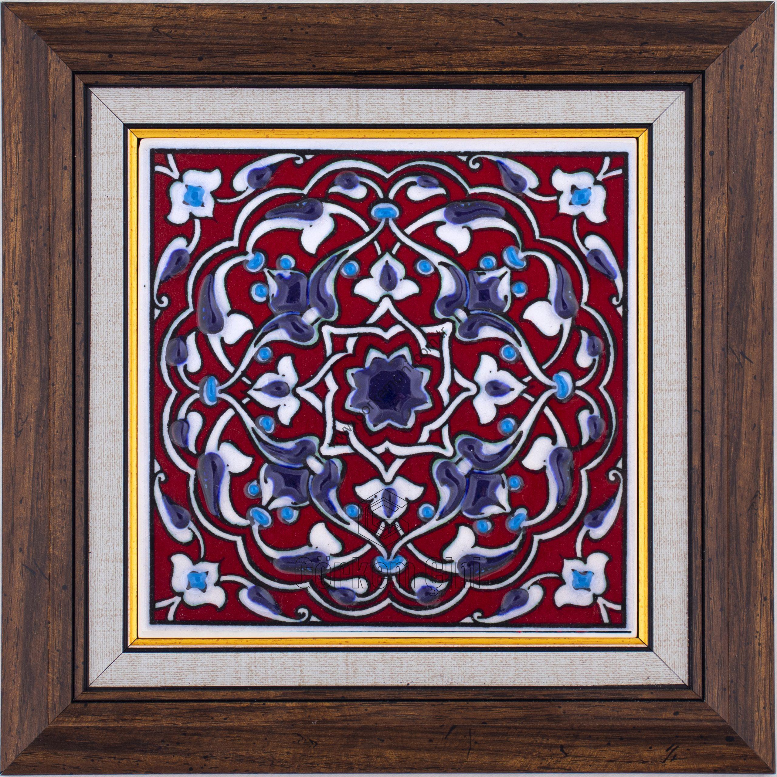 10X10-GÇ132-RUMİ-DESENİ-KIRMIZI-ZEMİN