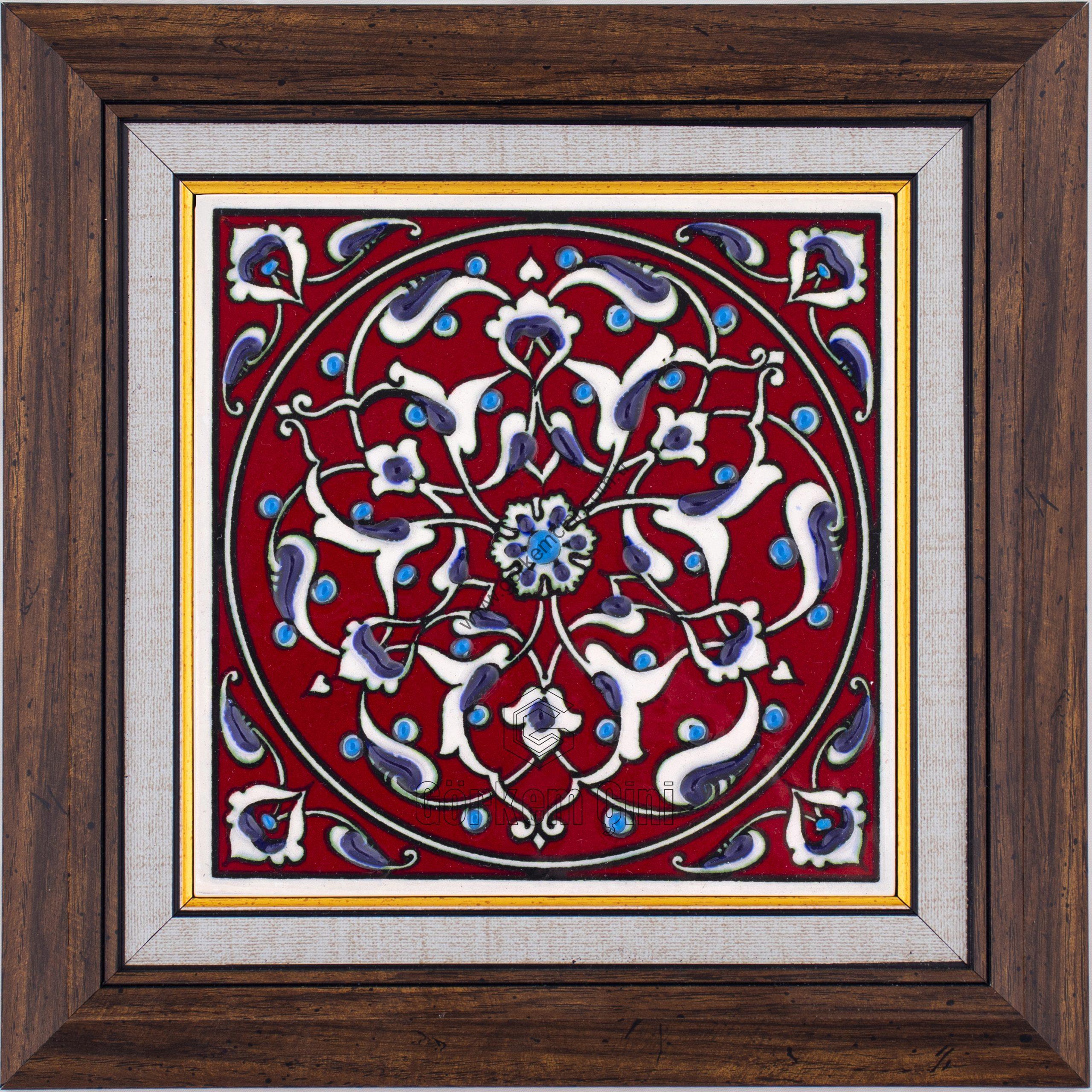10X10-GÇ088-RUMİ-DESENİ-KIRMIZI-ZEMİN